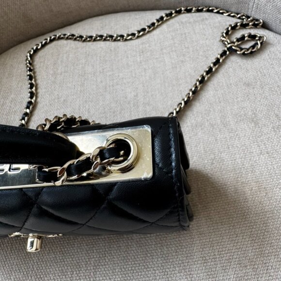 New in Box Chanel Black Mini Flap Handbag with Chain - Picture 3 of 11